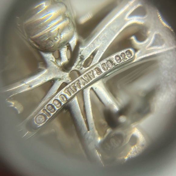 Vintage Tiffany & Co. 1990 Sterling Silver Signature X Earrings - Picture 5 of 7